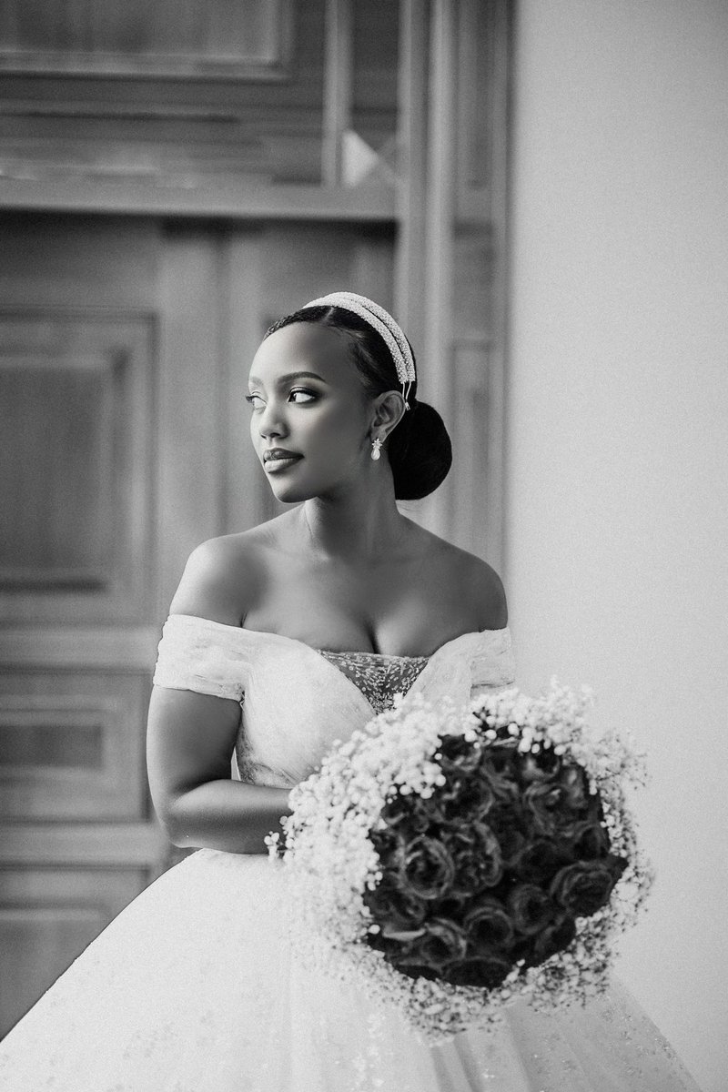 stratbridal's tweet photo. #stratbride Thank you Rhona for choosing Strat Bridal.. 🤍🤍 https://t.co/ksu0FO0Fo6