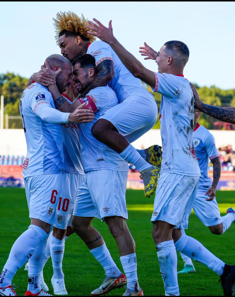 Paso a paso, con mucho carácter y humildad! Vamos Santa Clara! Seguimos firmes!

💪🏼⚽️❤️