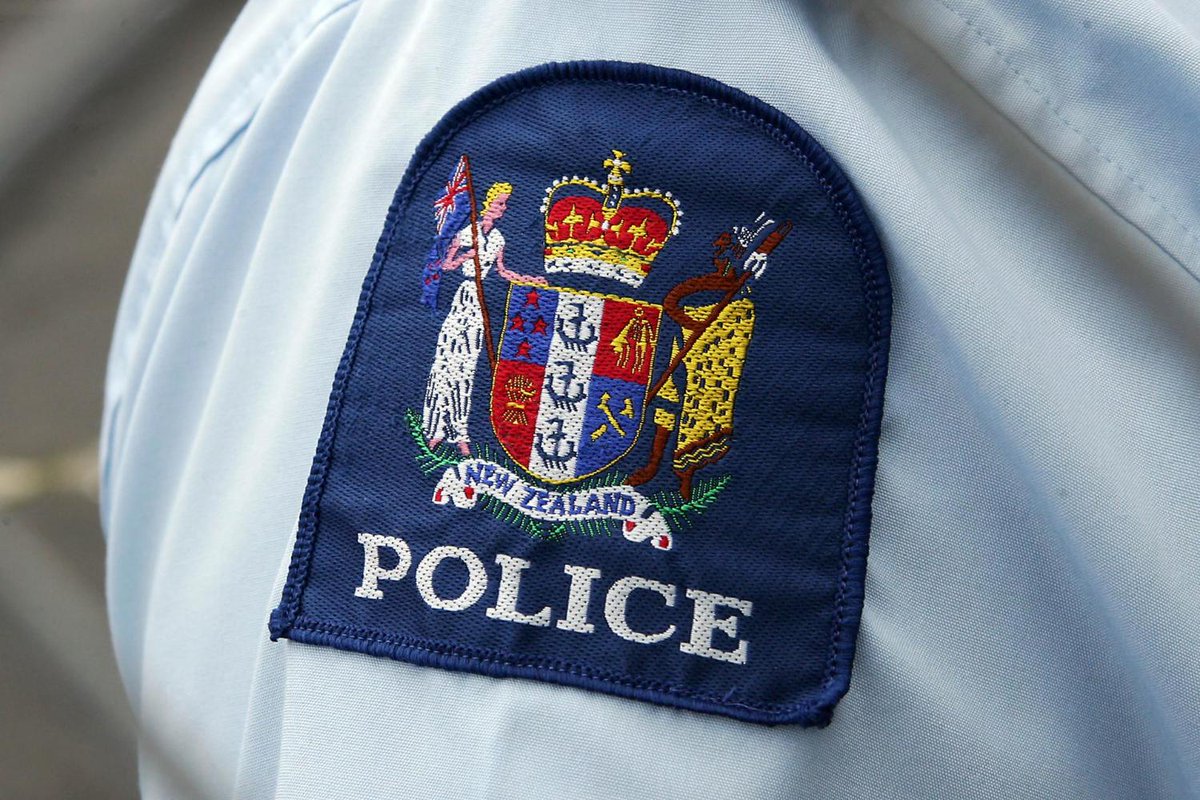 Auckland police officer facing perjury charge nzherald.co.nz/nz/north-shore…