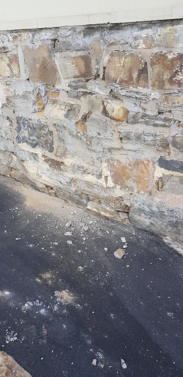 hey <a href="/EeziMove/">EEZI MOVE</a> and <a href="/CityofCT/">City of Cape Town</a> this weekend an Eezi move vehicle smashed my wall,damaging it and then left without leaving a note.I have it all on video.Under SA law this is a criminal offence and carries a huge fine and prison sentence.Pls contact me asap on dm.