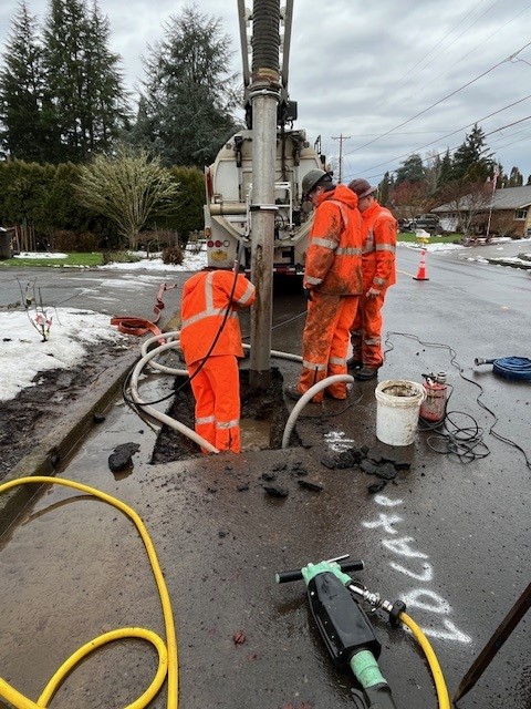 Despite the freezing weather, <a href="/HillsboroWater/">Hillsboro Water Dept</a> crews battled the cold over the weekend to fix multiple water main and service line breaks to keep the water flowing in our community. Kudos to their dedication! <a href="/CityofHillsboro/">City of Hillsboro OR</a> <a href="/PNWSAWWA/">PNWS-AWWA</a>