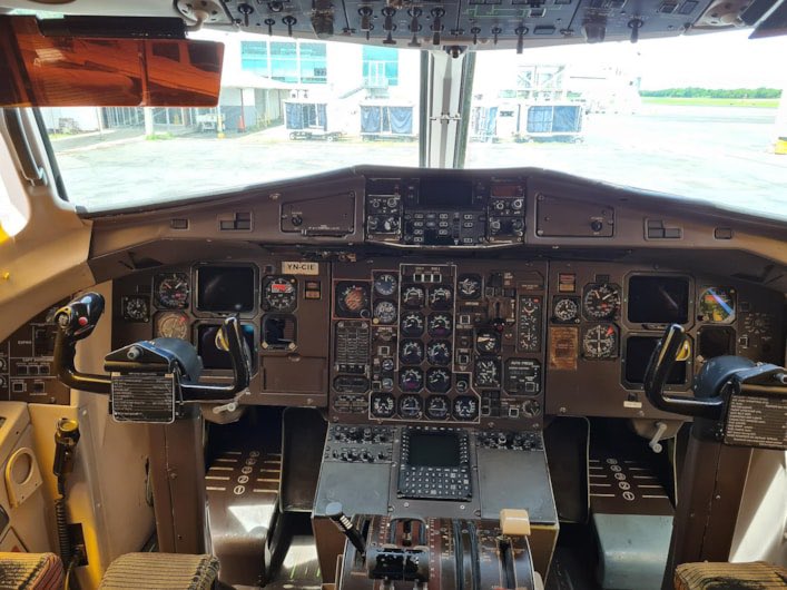 1995 Aerospatiale ATR42-320 for sale.

Total Aircraft Time: 31,149
Total Aircraft Cycles: 39,626 Configuration: Passenger – 48 pax
Aircraft Status: Operational
Year of Manufacture: 1995
PRICE: 3,102,000,000 FCFA.
LOI: florenjets@gmail.com