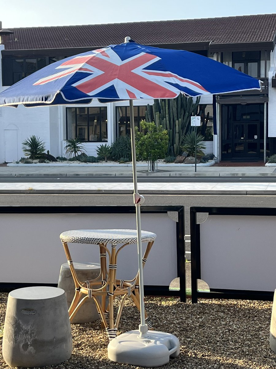 JasonSlattery18's tweet photo. @kategoodrich Come to our cafe in Gippsland- free BBQ to celebrate Australia Day - the flag will be flying high https://t.co/kHT4bcp8nC