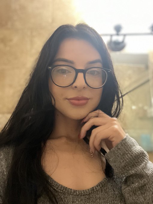 Same, but different ☺️ https://t.co/q9XVxUysrA