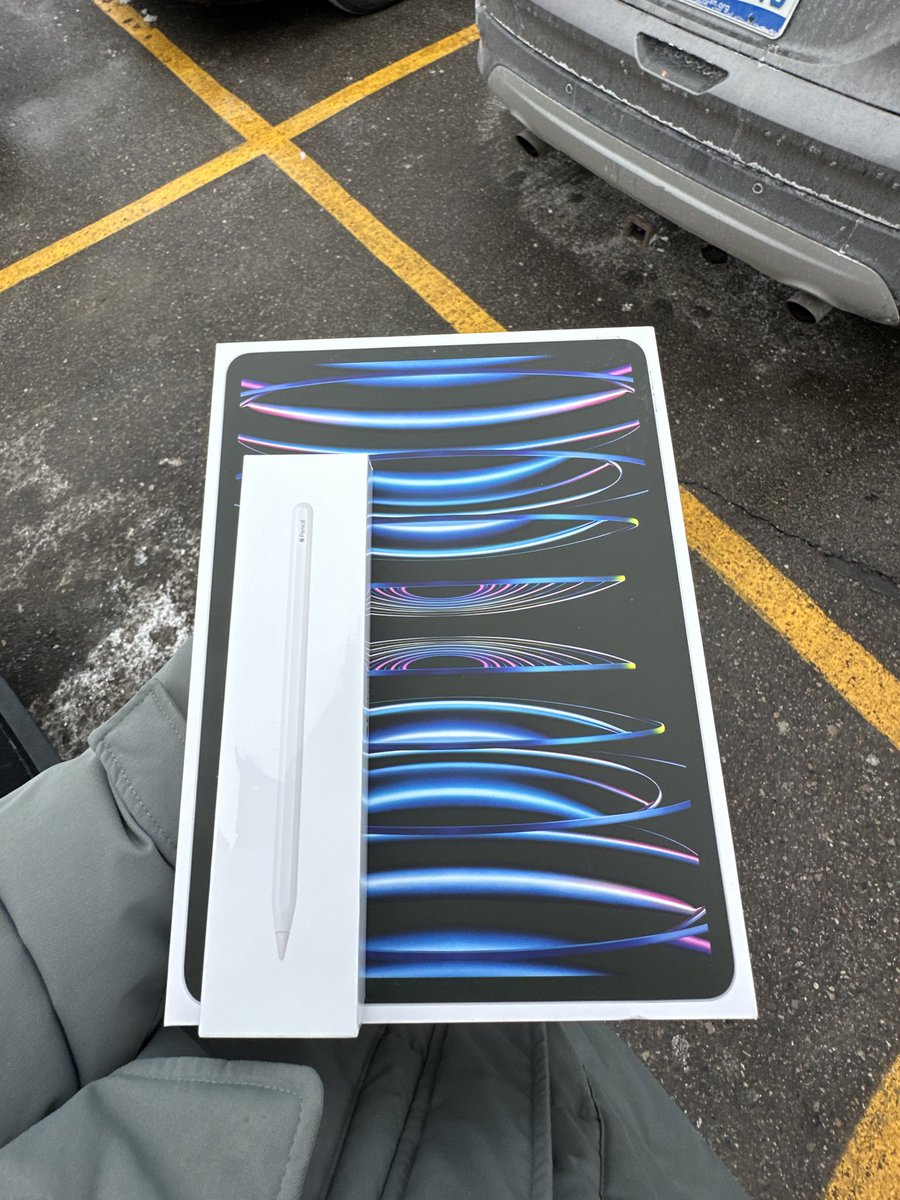just bought the ipad pro, what are some must have apps?