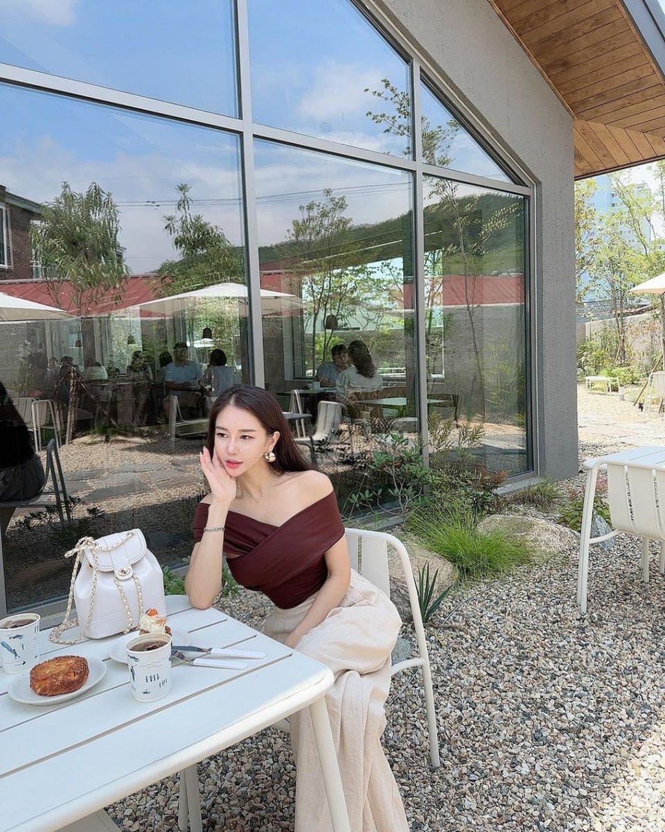 Let us boldly approach God’s throne of grace. Then we will receive mercy. 
We will find grace to help us when we need it.