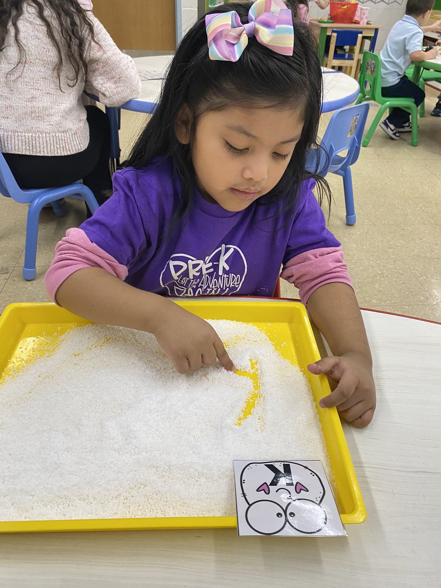 Ms. Cook tweet media