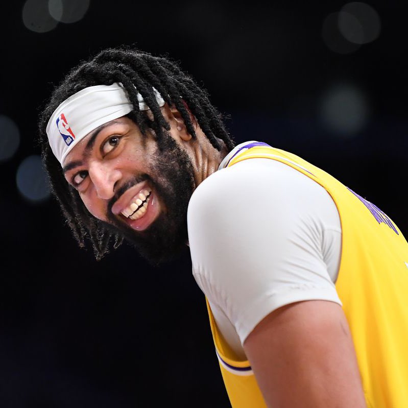 Anthony Davis is tied for 1st among NBA star players in games played in the last 365 days, per @HoopsHype.

Iron Man.