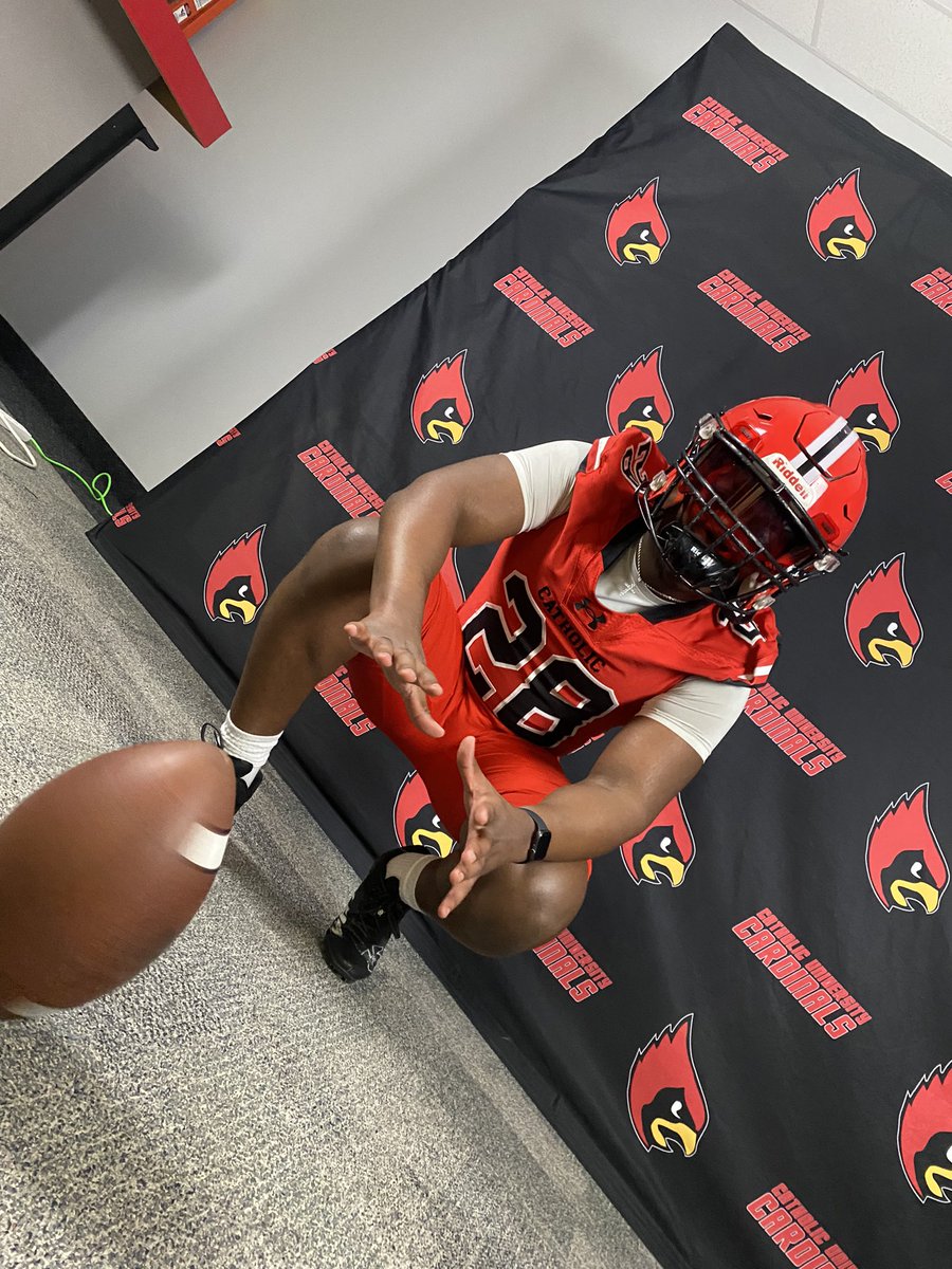 Had a great Official Visit today at The Catholic University of America! Thank you to <a href="/CoachMikeGut/">Mike Gutelius '92</a> and his staff for the amazing hospitality! <a href="/Coach_Beech42/">Brandon Beech🏈</a> <a href="/CatholicU_FB/">𝘾𝘼𝙏𝙃𝙊𝙇𝙄𝘾 𝙐 𝙁𝙊𝙊𝙏𝘽𝘼𝙇𝙇</a> <a href="/TyreeSpinner/">Tyree Spinner</a> @MtZionPrep_FB