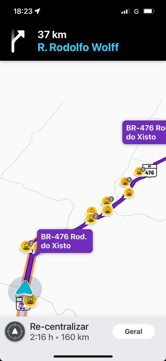 LeuchsJC's tweet image. Quando alguém se acidenta numa estrada de merda dessas a culpa é do @LulaOficial ou do ministro de infraestrutura?