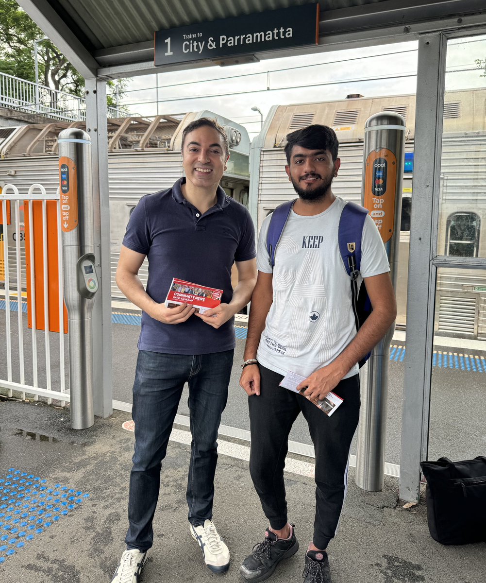 Saying hi to commuters at Yennora Train Station 🚉