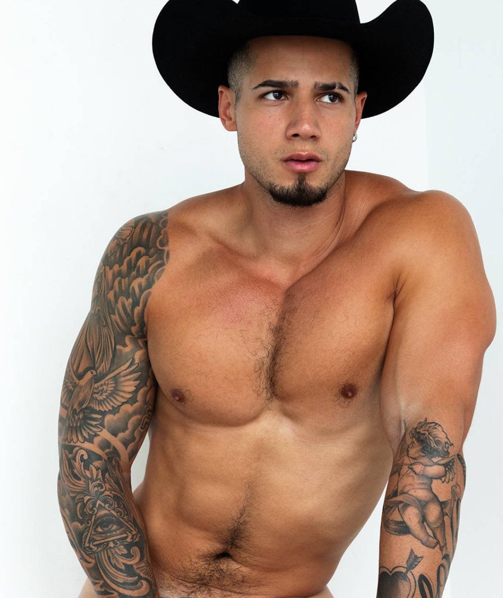 🤠