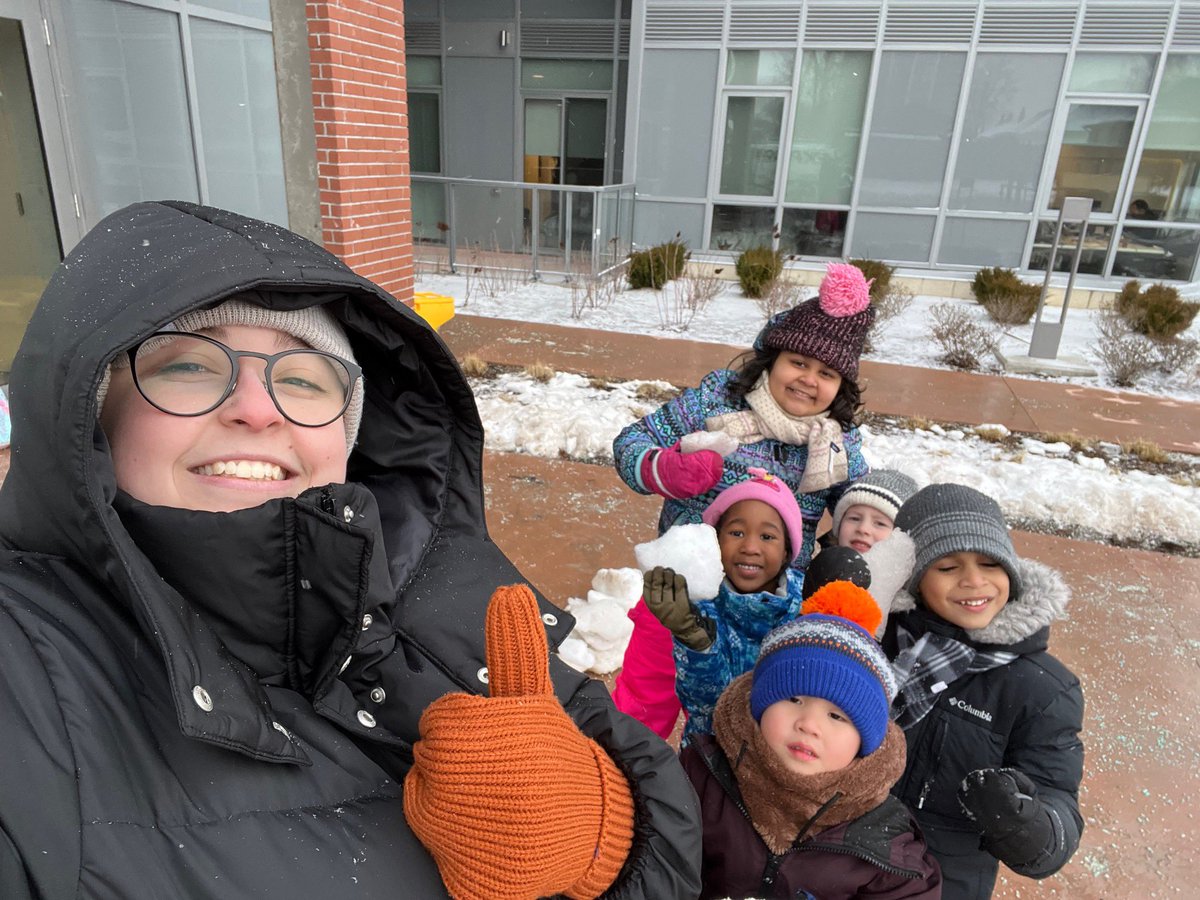KinderKollegePS's tweet image. First outdoor Recess in a week!!! 
#haappytobeoutside
#WinterWonderland 
#Recesstime
#itsbeensocold