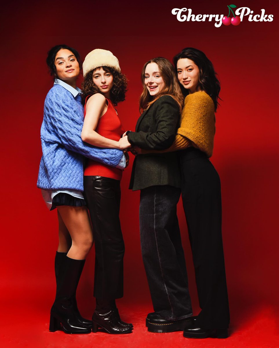 dailymadisond's tweet photo. 📸 | Madison Davenport, Brittany O'Grady, Reina Hardesty and Nina Bloomgarden for @TheCherryPicks  x @HerflixCinema Sundance Studio https://t.co/8fsUCUAjrJ
