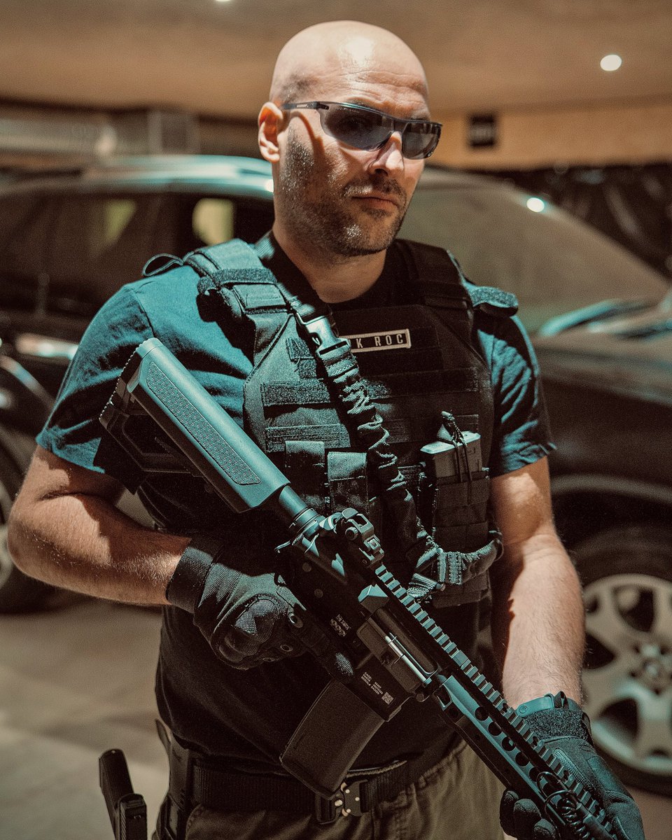 GeorgePavlidis's tweet photo. It’s Dark and Roc baby… 🎬

#actor #film #tvseries #casting #firearms #darkroctraining #actionfilms #internationalcastingdirectorsnetwork #actorsuk #actorsgr #baldmen #armystyle #militarytraining #netflixstudios #amazonstudios https://t.co/ZsB5dS033t