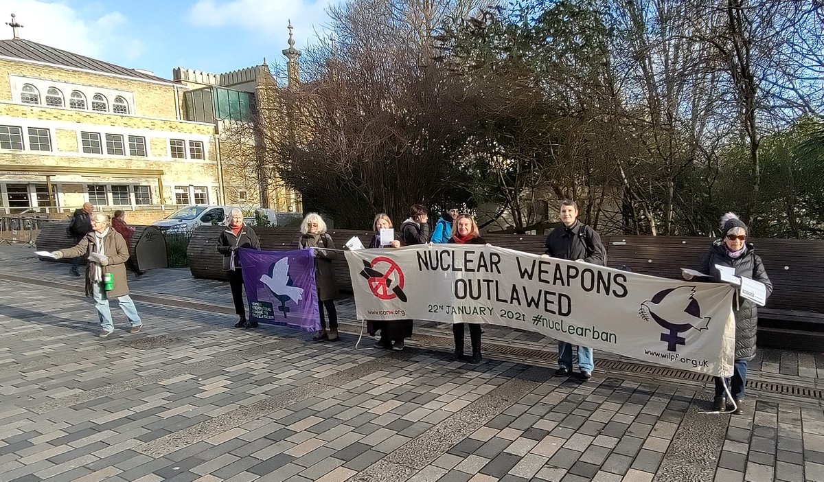 RebEleanor 💜💚☮️ tweet media