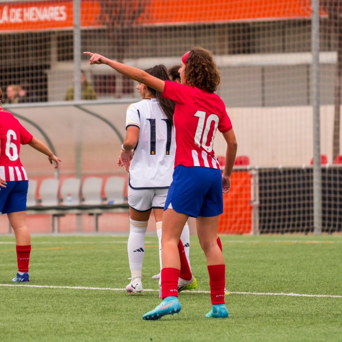 boromir16's tweet photo. »El futuro no es un regalo, es una conquista – Robert Kennedy»
@AtletiAcademia @AtletiFemenino @Atleti @nikefootball @RFFM_oficial @rfef @SEFutbolFem @Ocotalent @trenerlobo @driblingmadrid #Atleti @SEFutbolFem #SeFutbolFem #tacticalprosoccer https://t.co/nWlJnc1cuc
