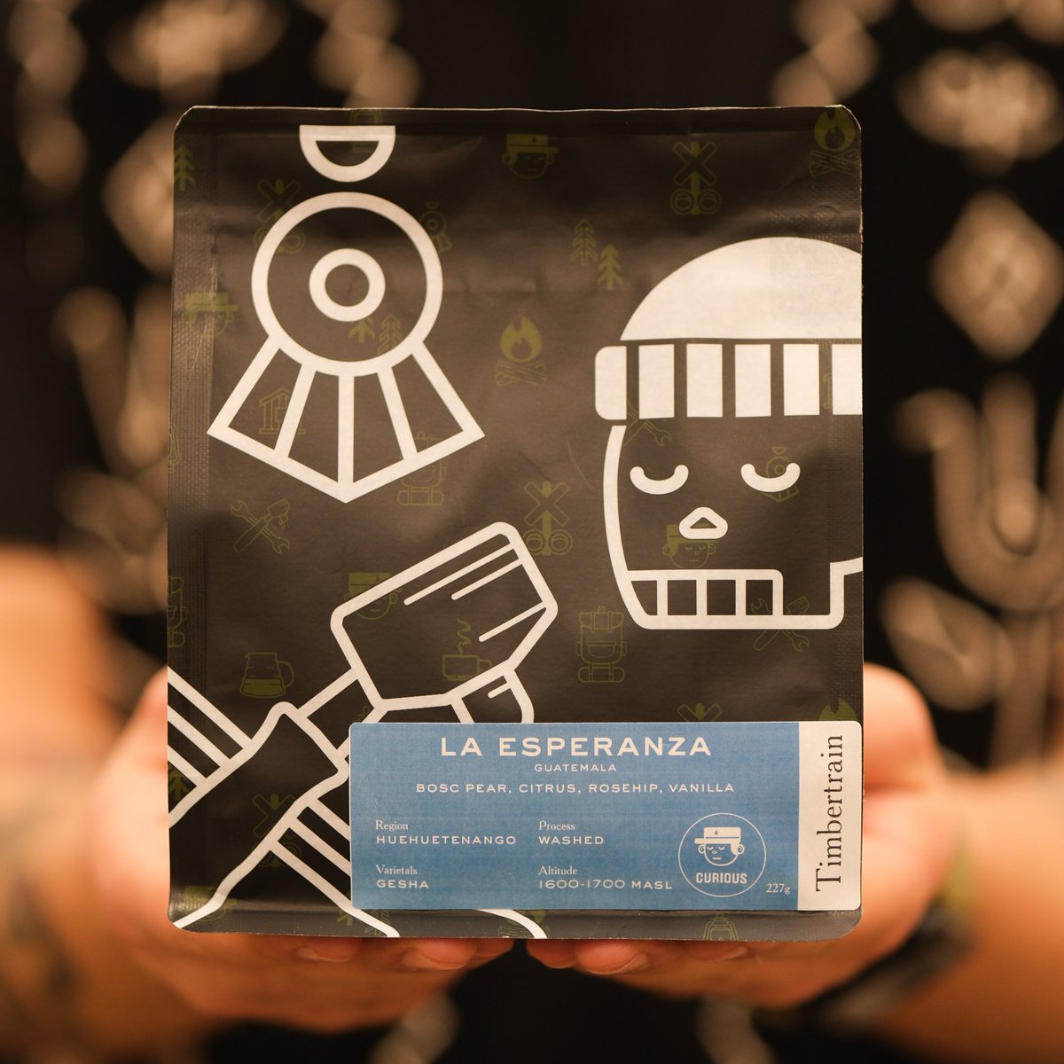 Timbertrain's tweet photo. 🎉 NEW YEAR, NEW COFFEE
 
We are excited to share our first coffee of 2024 – La Esperanza!
 
From the Huehuetenango region of Guatemala, we taste notes of Bosc Pear, Citrus, Rosehip, and Vanilla 🍐🍊🌹
 
Now available in-stores and online!

https://t.co/RTscdCa2tU https://t.co/pLXUCpXX51