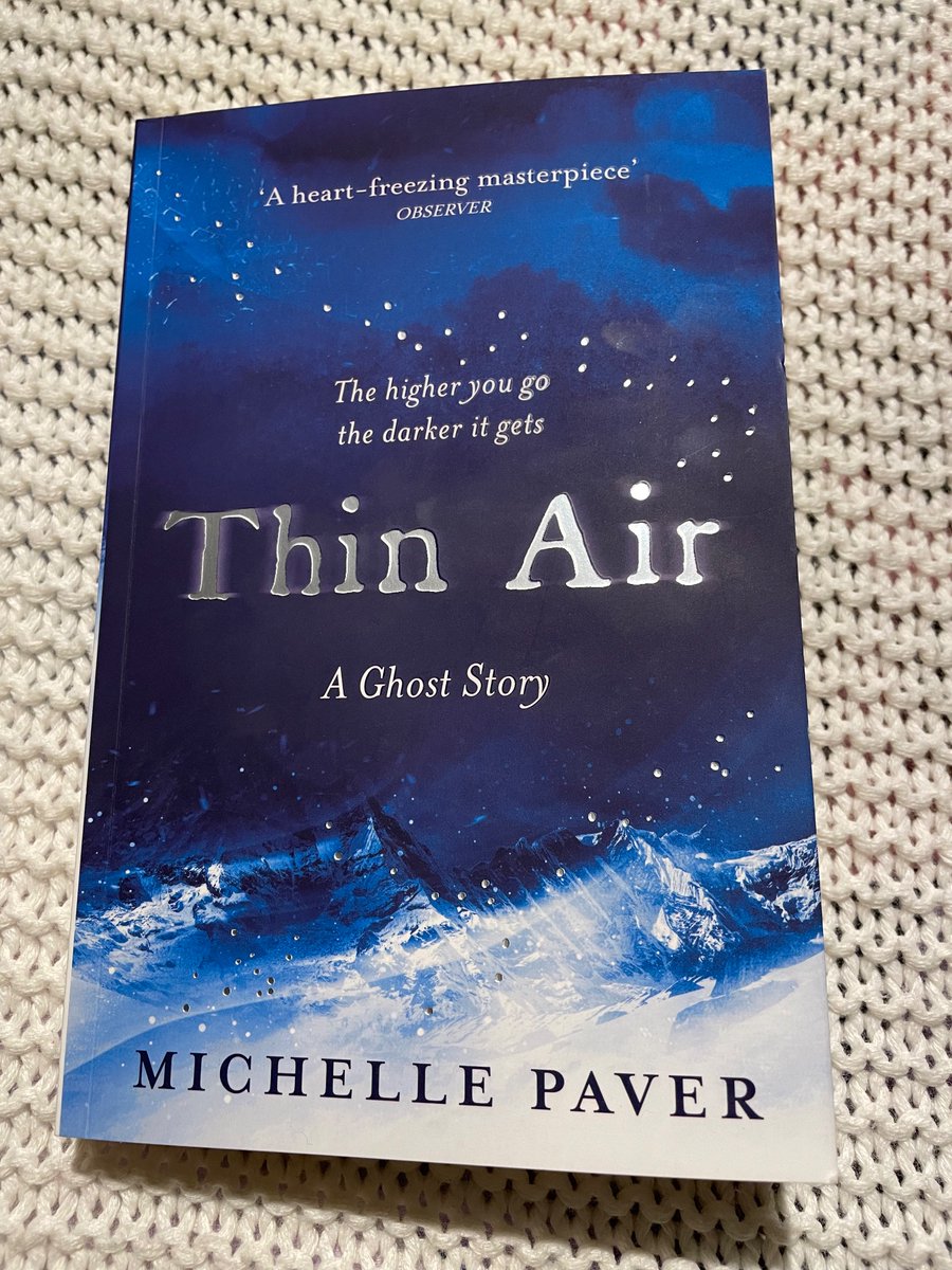 What a delight to open my 2024 reading with Thin Air by @MichellePaver. I’ve been a fan since falling in love with Dark Matter, and this high-altitude gothic didn’t disappoint. A mix of historic fiction & paranormal, the book whisks us away to the Himallayas & its sacred mountain