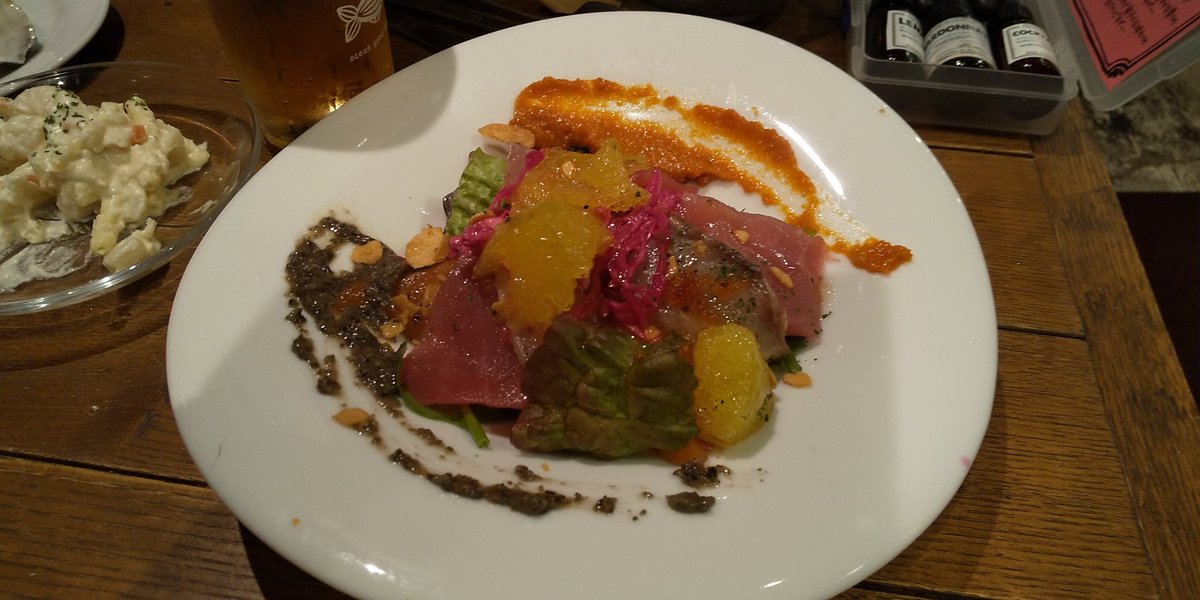 angelgojyu's tweet photo. 今夜は博多KARIOSTOROの
TAISEIが
会いに来てくれて
国際通り付近で
飲んだよ～！！

２５年ぶりに再会したせいか
話が止まらず、
また、
なべさんの
Dr.Feergoodに
梯子酒！

沖縄最高～！！

がはははは～！！

#沖縄
#沖縄bar
#DrFeergood
#博多
#KARIOSTRO
#ANGELGOJYU https://t.co/idu3jUKsRB