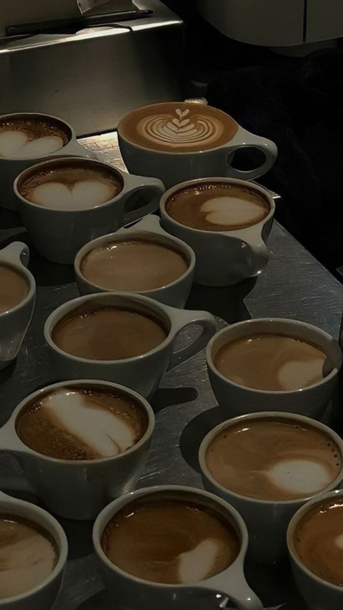 السعاده في صوره ☕️✨🤎