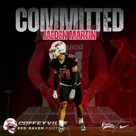 Jaeden17martin's tweet photo. Committed to @Red_Raven_FB @CoachAngelOrtiz @coach_dobler https://t.co/3gaK9l863m