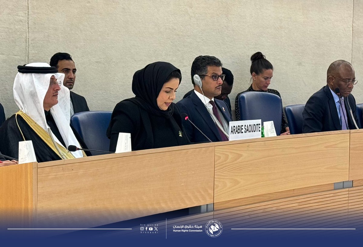 alekhbariyaEN's tweet photo. The President of the @HRCSaudi_EN, Dr. @AltuwaijriHala, underlined the Kingdom's determination to achieve the highest global standards in promoting and protecting human rights within the framework of its #Vision2030
#UPR45
#SaudiUPR4
#EKHNews_EN https://t.co/Gpl1tdw79P