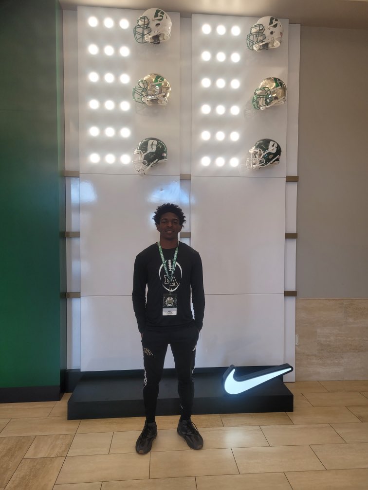 Corey Tillman Jr. (@corey_tillman1) on Twitter photo I am blessed to receive a
D1 offer from UNC Charlotte <a href="/CoachM_Miller/">Mike Miller</a> <a href="/CharlotteFTBL/">Charlotte Football</a> <a href="/NAHSJacketFB/">NA Football</a> <a href="/BrettGodwin10/">Brett Godwin</a> <a href="/CoachDQuinn3/">Dylan Quinn</a> I am blessed to receive a
D1 offer from UNC Charlotte <a href="/CoachM_Miller/">Mike Miller</a> <a href="/CharlotteFTBL/">Charlotte Football</a> <a href="/NAHSJacketFB/">NA Football</a> <a href="/BrettGodwin10/">Brett Godwin</a> <a href="/CoachDQuinn3/">Dylan Quinn</a>