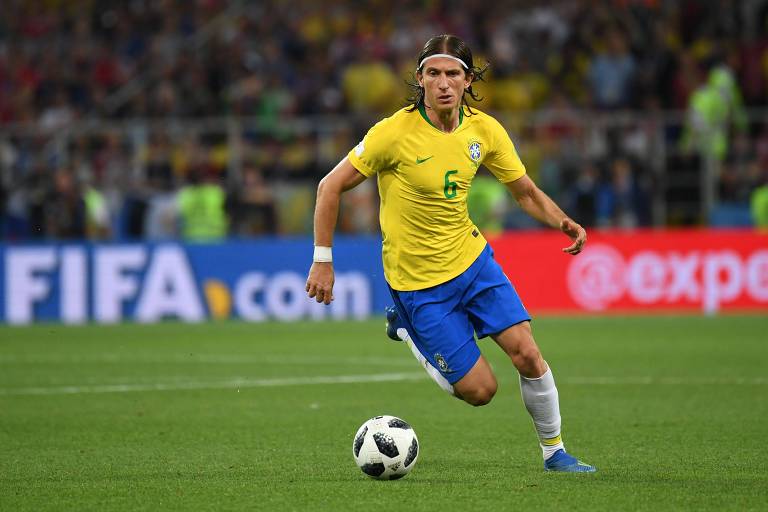 Desenvolvimento cognitivo do jogador. Uma fração

Eu acredito na premissa que atleta para se desenvolver enquanto jogador precisa entender mais do jogo que joga e quem ele é nesse jogo. Eu bato muito nessa tecla. 

E aqui temos duas questões decorrentes dessa premissa

- O que no