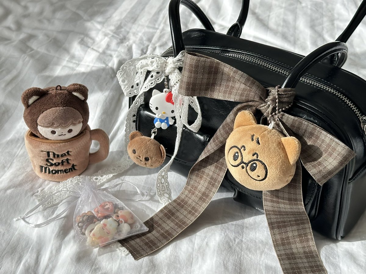 mhatiew's tweet photo. 🐻🍩🍫🤎~ https://t.co/c6n7oKn7GZ