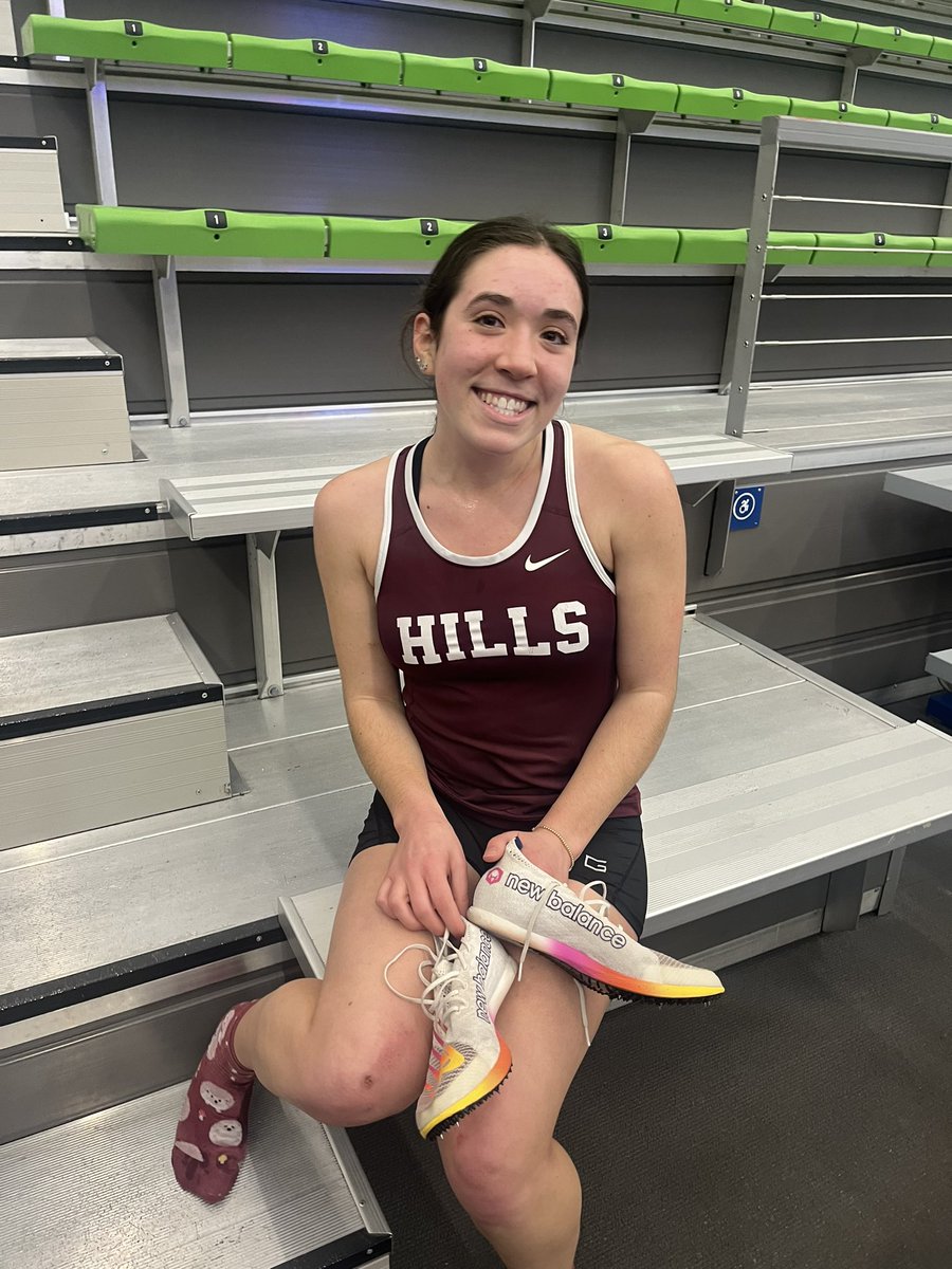 WayneHillsTFXC's tweet photo. Congratulations to Kara Langbaum for winning the 1600m and 800m at the Passaic County Championships! @whillsathletics @kara1856 https://t.co/8RoUZpSz7v