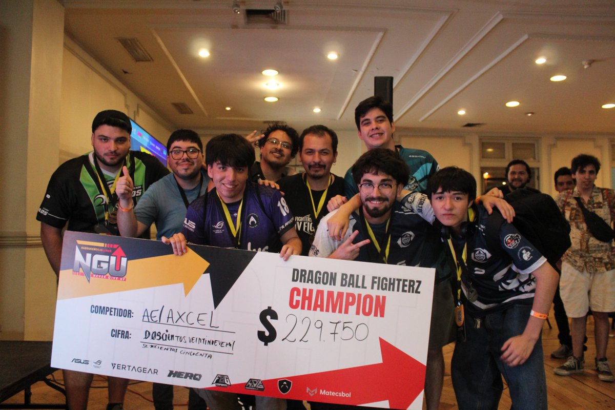 Jugaron todos los kbros de pana , sobre todo <a href="/Mrmister014/">MrMister</a> y <a href="/enyohan_/">Enyo</a> y gracias por todo @Kyu_DonIsra terrible contento por el podio ggs :D