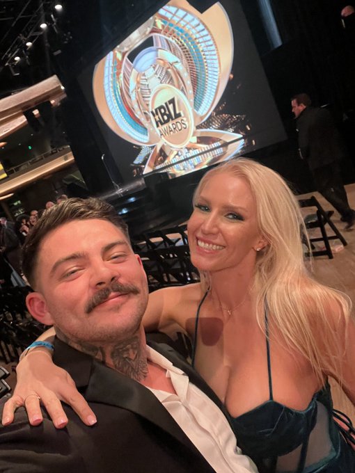 I had a fun time at @XBIZ last night. https://t.co/J0gn0YpKis<a class="tags" href="/tag/xbiz">@xbiz</a>