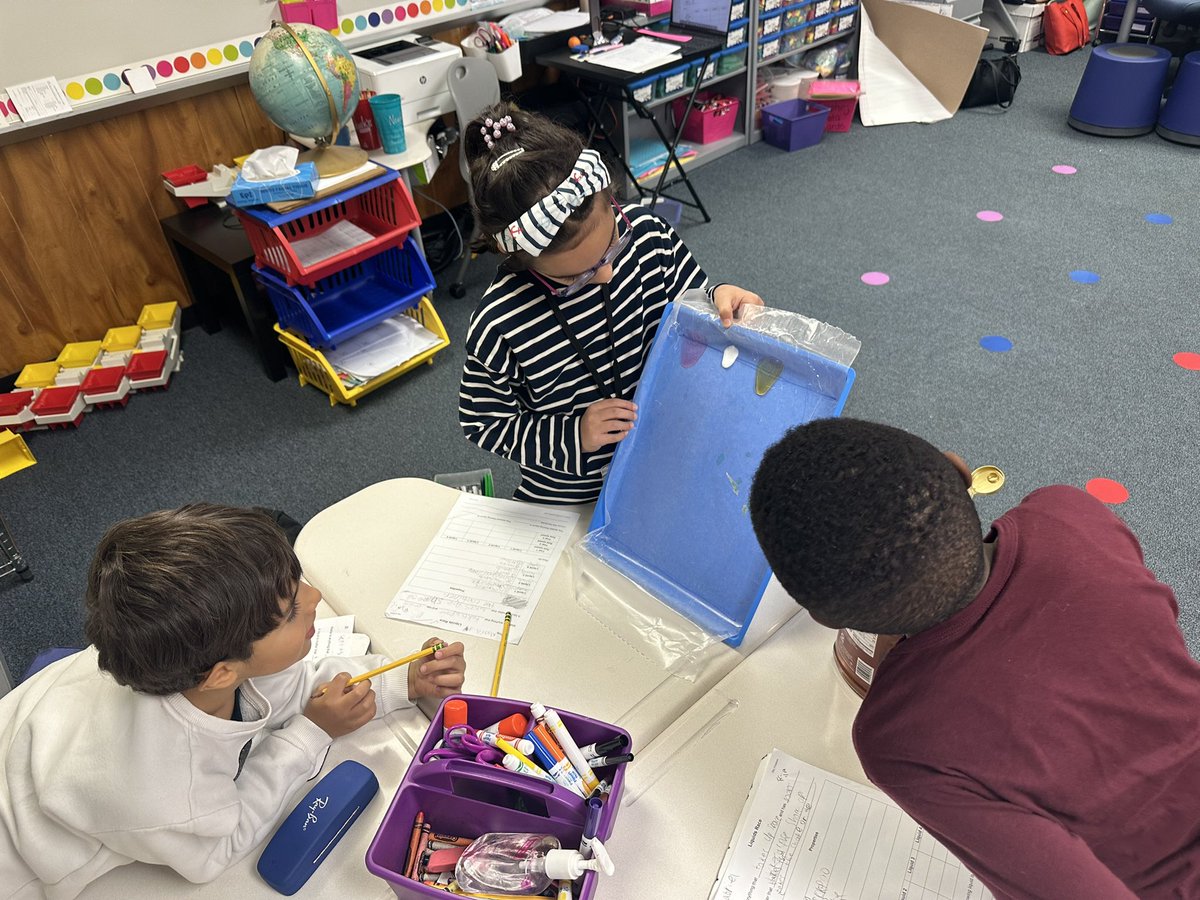 Ms. Mican tweet media