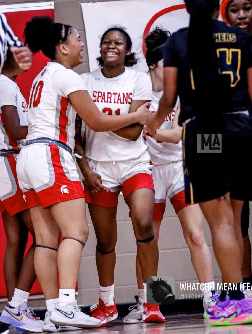 Saraland Varsity Girls got the W tonight!!! Congratulations Ladies!!!