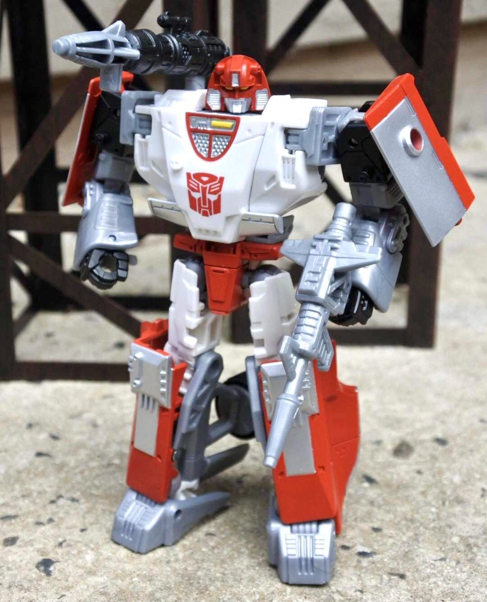 MichaelFouche's tweet photo. @mellowshade I called mine Redshift. (Custom from 2022) https://t.co/DOs1LTeiyH