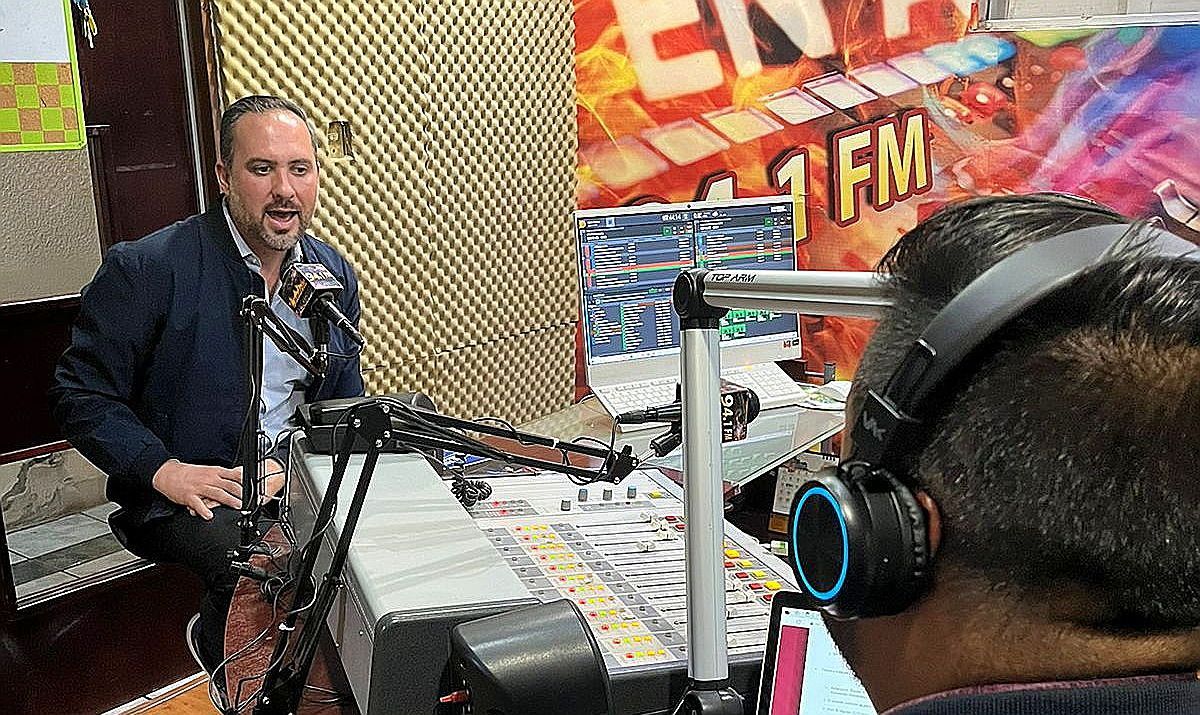 Gracias por el espacio para poder compartir y platicar con los potosinos el trabajo que estamos realizando desde la Cámara de Diputados. La comunicación es clave para fortalecer el vínculo con la comunidad. 🗣️🏛️ #Agradecido #2AñosDefendiendoaMexico #YoSiRegreso #SLP #Radio