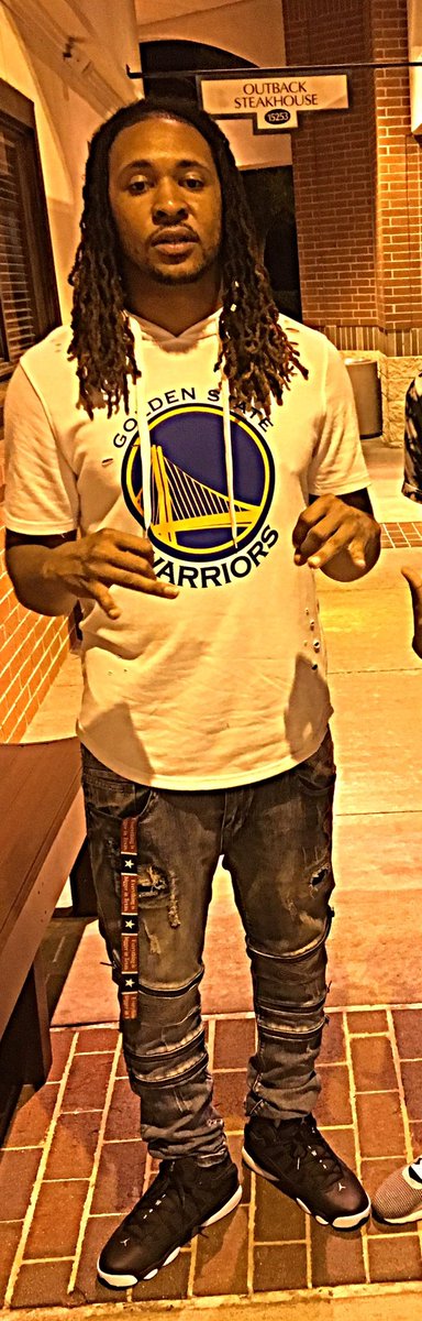 TheeTank30's tweet photo. https://t.co/IDalDH9qNa