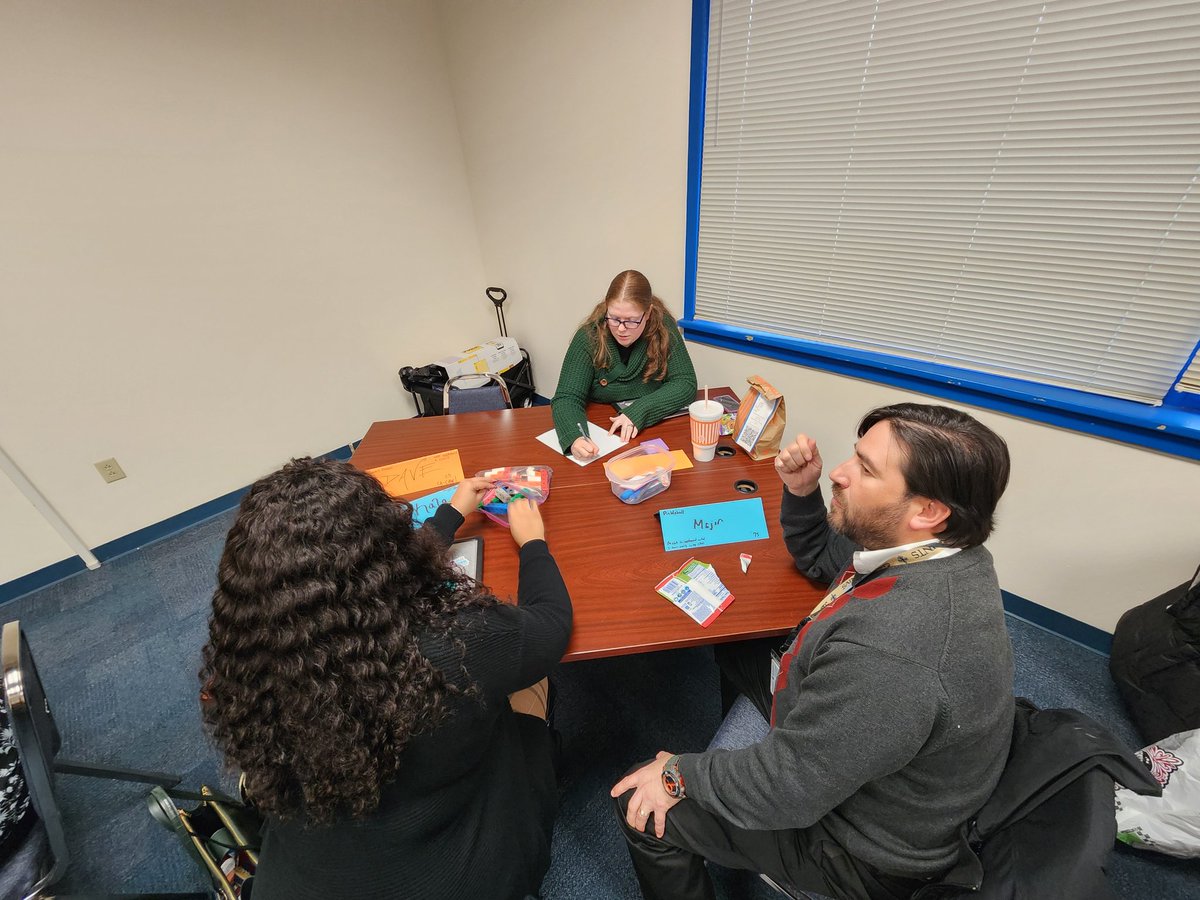 JonesLowanna's tweet image. Cognitive Deman and CRA, what an amazing session with our FWISD Math teachers! Their energetic presenter, Jennifer Hylemon, is leading them toward making connections between mathematics and manipulatives. #MathRules #Joy4Math @lopez_diane @FWISDPLI @jhylemon