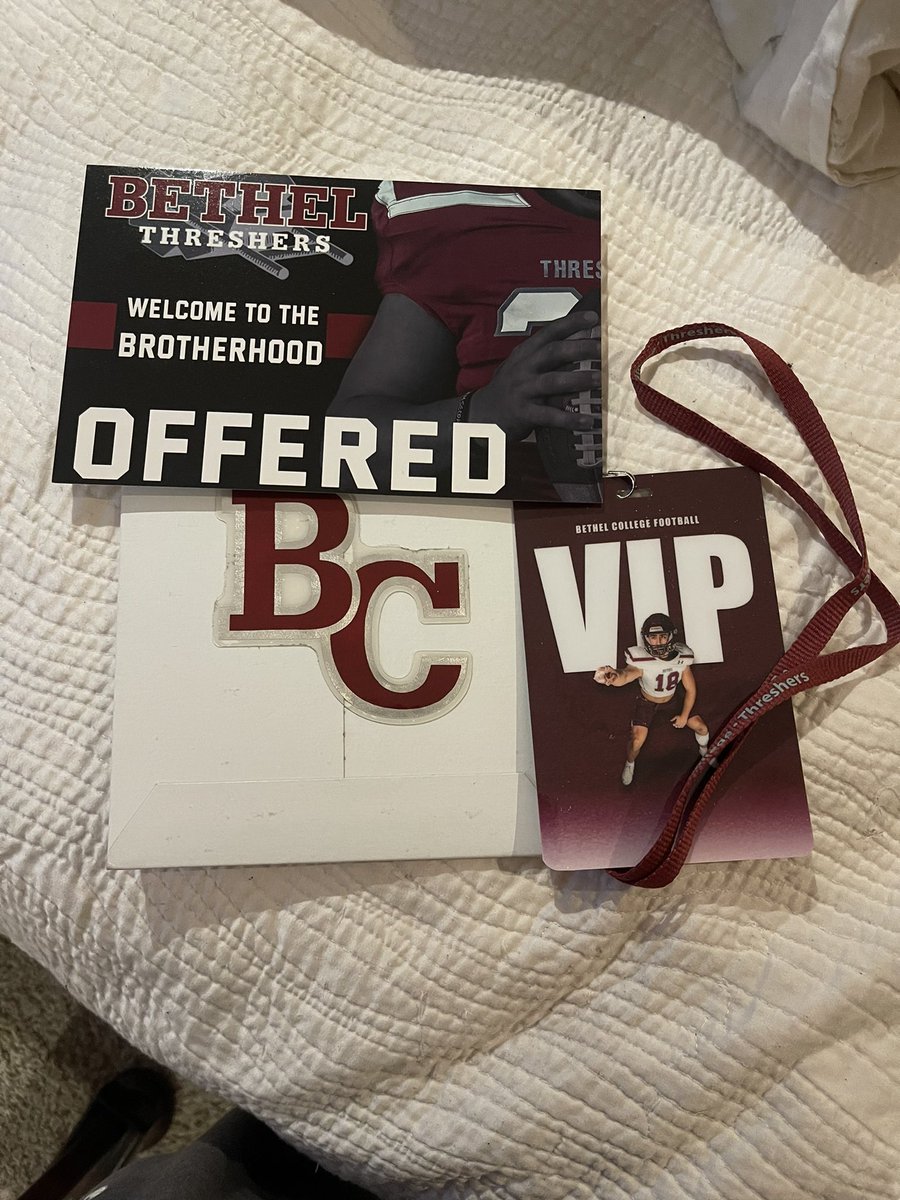 myion18's tweet photo. Truly Blessed to have received a scholarship offer from the University Of Bethel.
@CoachStokesBC https://t.co/BdoDksbraT
