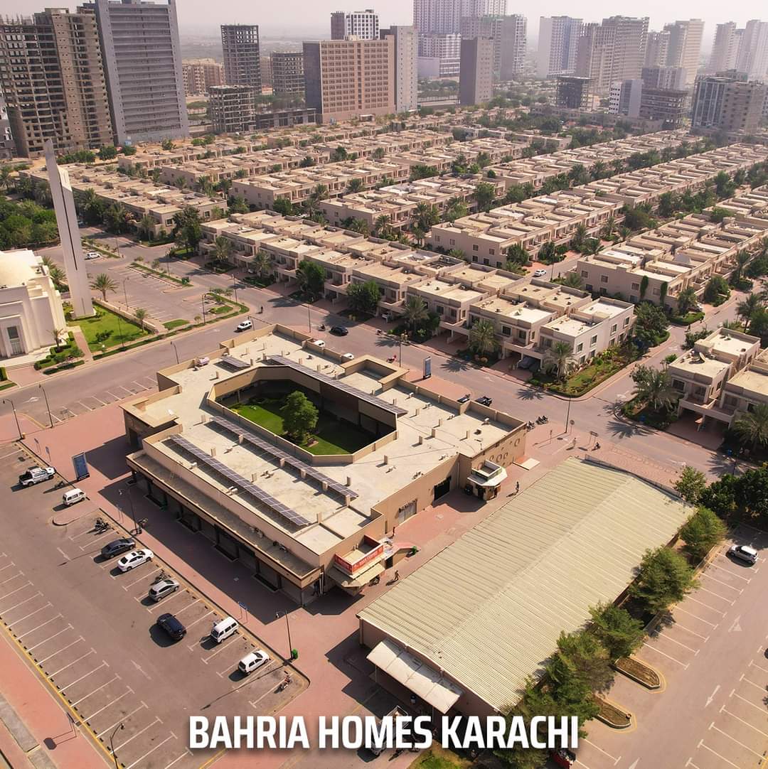 Bahriaupdate's tweet photo. ❤️🇵🇰❤️
#BahriaTownKarach# https://t.co/wHxu7j3CN0