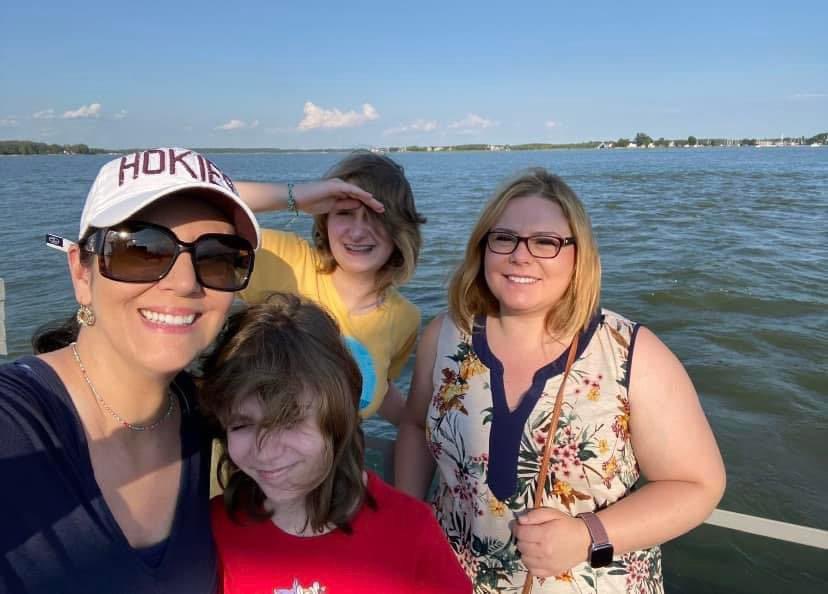 ZeeCarole tweet media