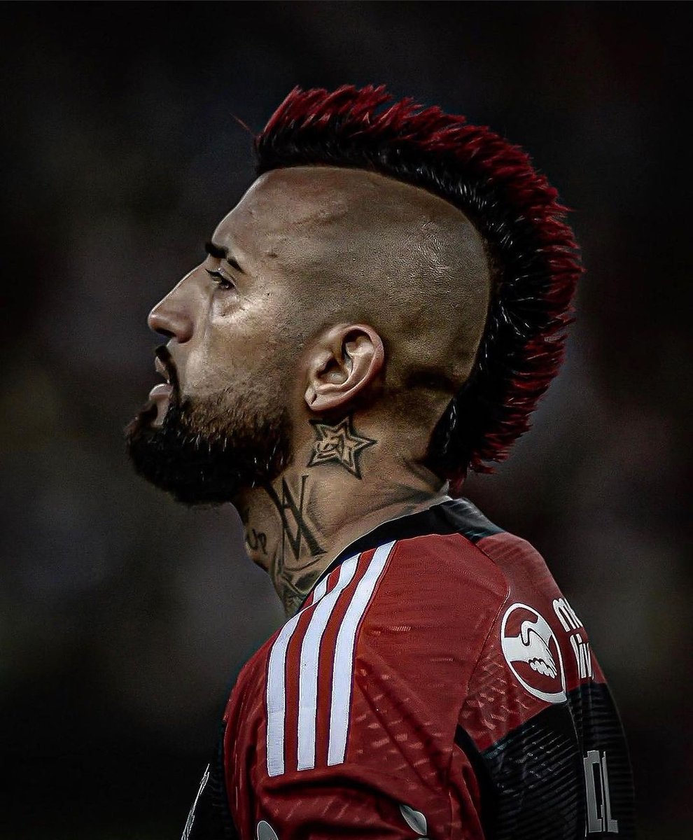 sportcit's tweet photo. 🔜🇨🇱Arturo Vidal paso los Exámenes Medicos está LISTO para ser NUEVO jugador de Colo-Colo.
#VidalAlColo #VamosColoColo https://t.co/q93aNLWhTJ
