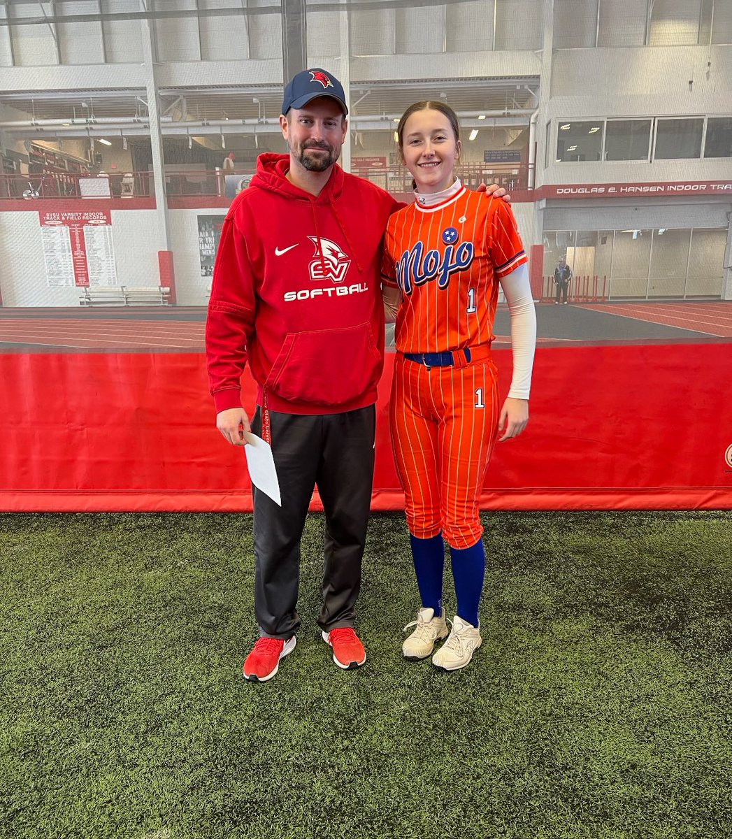 SophiaVanden's tweet photo. I had a great time at the @SVSUsoftball team camp! We played two games and went 2-0! Also I got a home run in the process, I can’t wait for what lies ahead!
GO MOJO 💙🧡! @TNmojo_sizemore https://t.co/ccYmy4PwjY