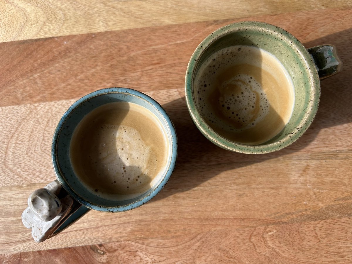 chiIioil's tweet image. coffee for two