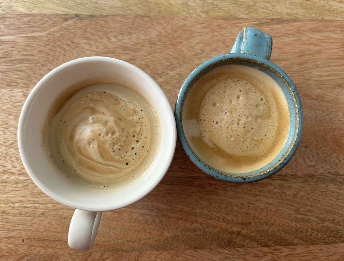 chiIioil's tweet image. coffee for two
