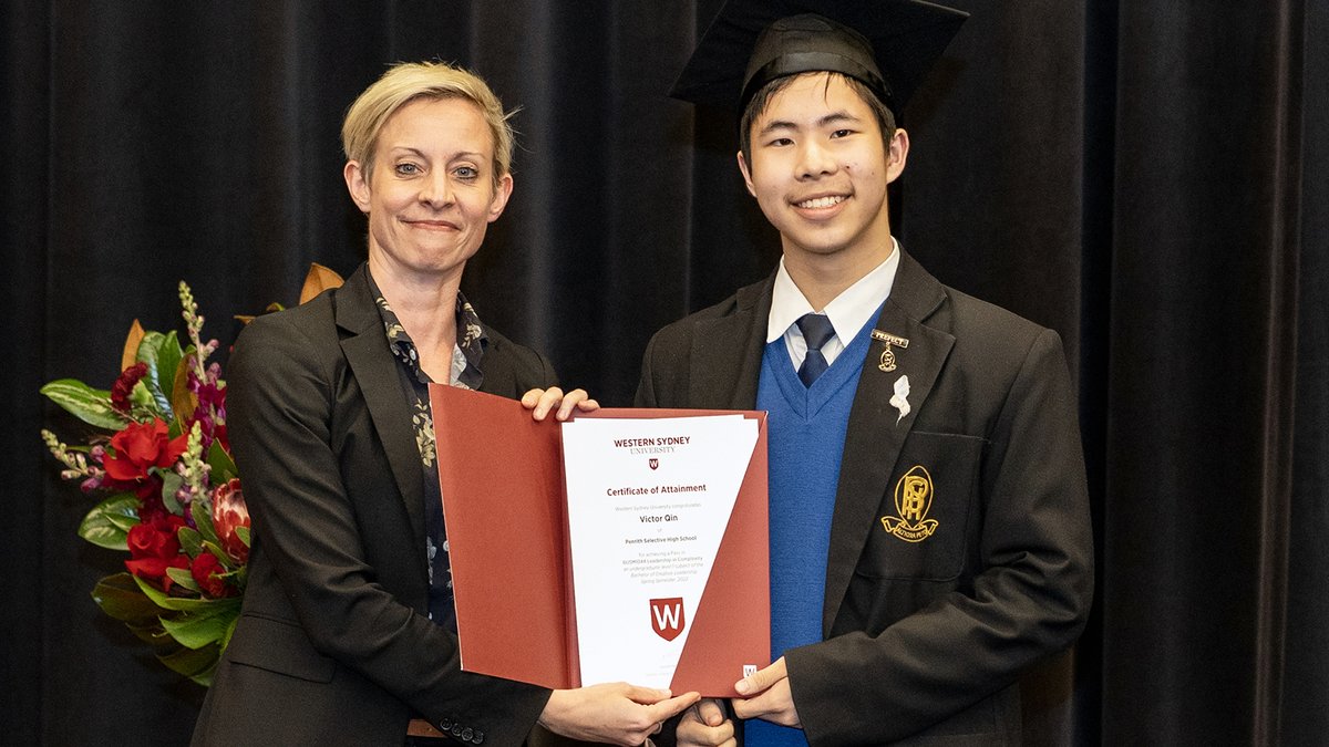 🚀 Western Sydney University is empowering high school students through its innovative Academy U program. 🎓 Vote for Academy U in The Future Builder Award as part of the Shaping Australia Awards People's Choice. Read more - tinyurl.com/4ky9ua38 @Uniaus