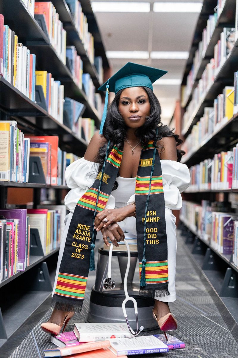 Thekentefactory's tweet photo. Congratulations Irene on your Masters Program. Thank you for choosing The Kente Factory. 
#Kente #graduationseason #BlackOwned #blackgrads #ghanakente #thekentefactory #HBCUs #graduationpics #OhioState #ohiobusiness https://t.co/XigSUl8GFP