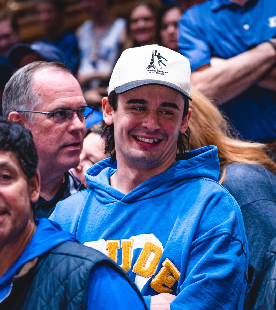 Canes's tweet image. The kid goes to college 🏀

Thanks to @DukeMBB for having Jarvy out!