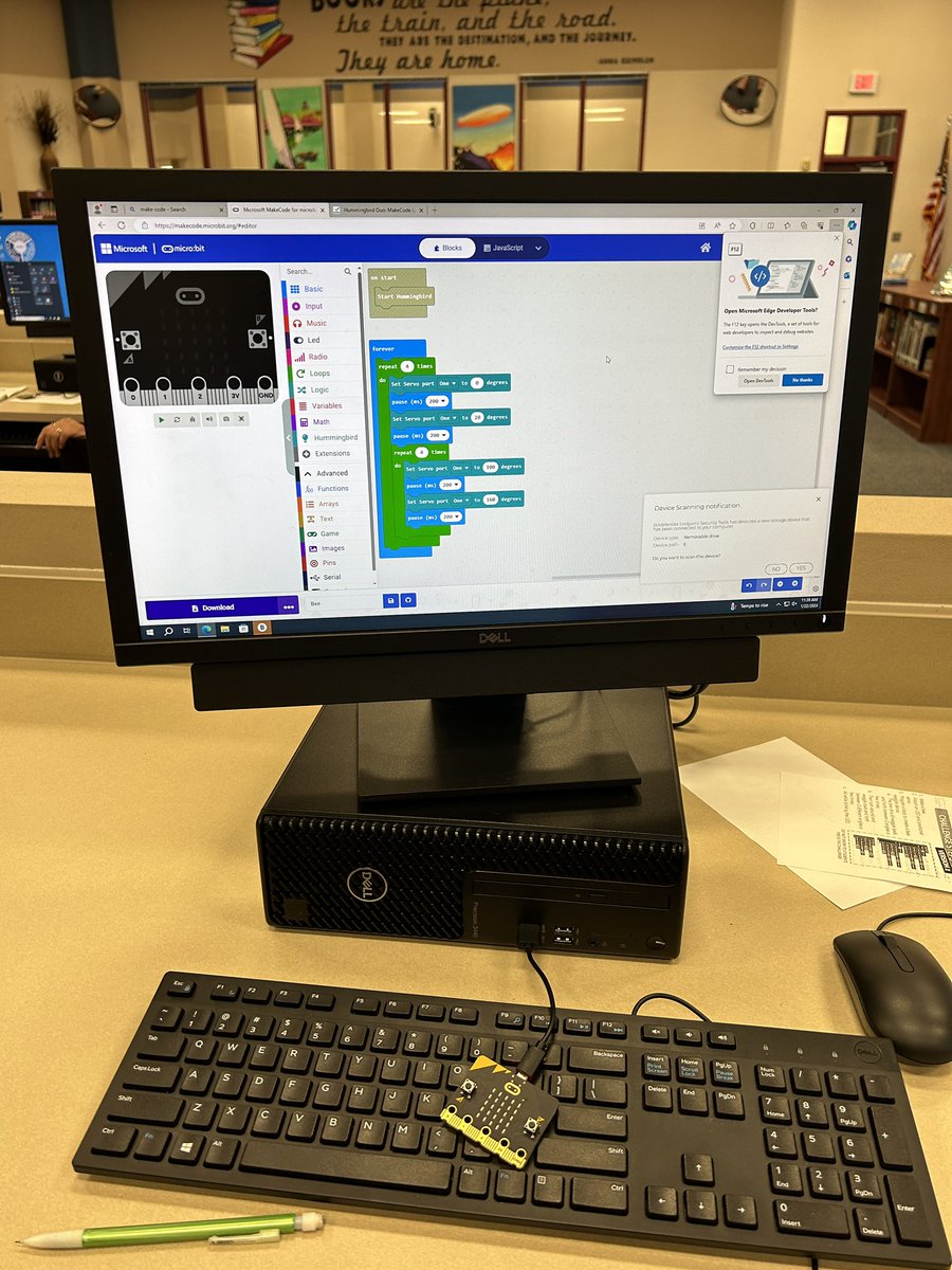 martinteach's tweet photo. Most students wonโt remember worksheets, passages, or the lecture! But they will remember the time they programmed a bee wiggle. Bees use โdanceโ to get the others to follow them to flowers. Paired with reading tomorrow! @Tonilscott_ed @dacia92 #remsl #ricestem #micro:bits https://t.co/Waa96trXa5